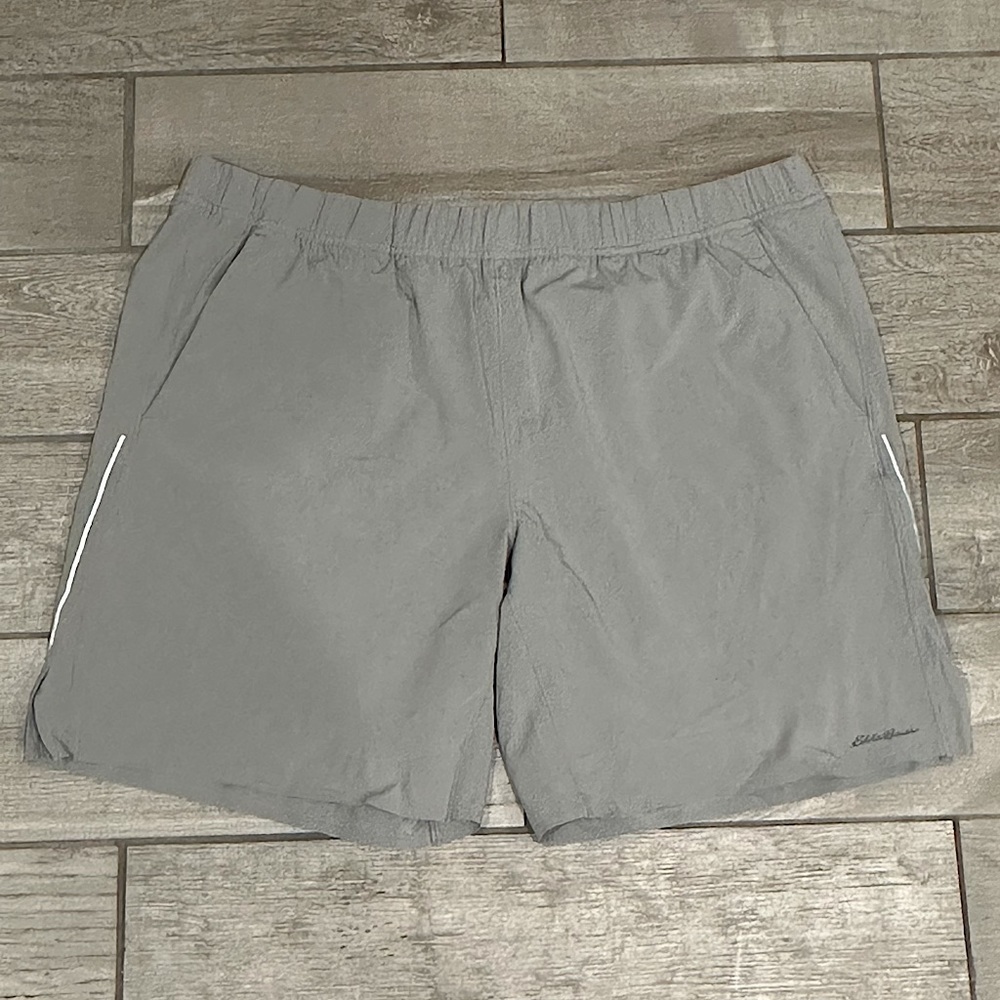 NEW Eddie Bauer Men’s Gray XXL Ramble Active Shorts